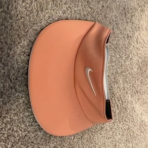 Nike visor
